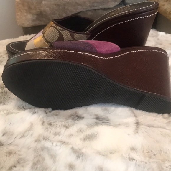 New Coach Wedges - Picture 4 of 4
